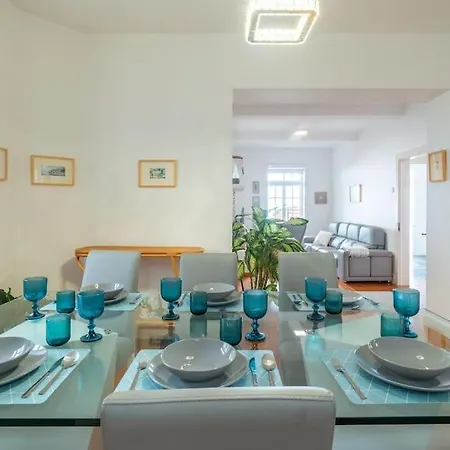 Oasis Sea View - 3 Bedrooms וילה פונשל