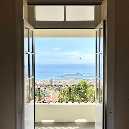 וילה Oasis Sea View - 3 Bedrooms *