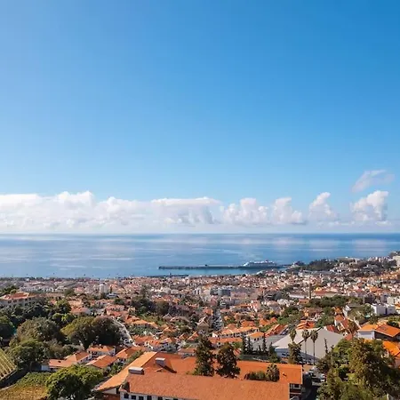 Villa Oasis Sea View - 3 Bedrooms